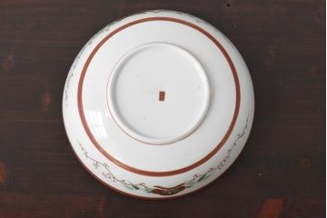 和製アンティーク　九谷焼　色絵　孔雀と牡丹の図　緻密な模様が目を引く鉢(和食器)(2)