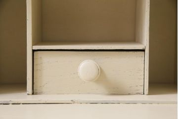 アンティーク家具　イギリスアンティーク　フレンチナチュラルに似合う当店ペイントのライティングビューロー(ワークデスク、在宅ワーク、在宅用)