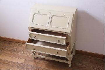 アンティーク家具　イギリスアンティーク　フレンチナチュラルに似合う当店ペイントのライティングビューロー(ワークデスク、在宅ワーク、在宅用)