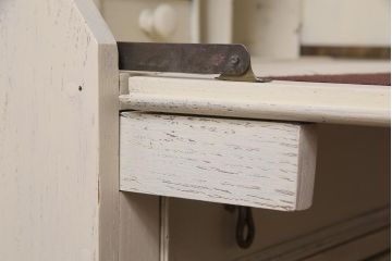 アンティーク家具　イギリスアンティーク　フレンチナチュラルに似合う当店ペイントのライティングビューロー(ワークデスク、在宅ワーク、在宅用)