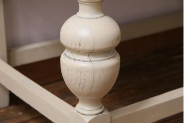 アンティーク家具　イギリスアンティーク　フレンチナチュラルに似合う当店ペイントのライティングビューロー(ワークデスク、在宅ワーク、在宅用)