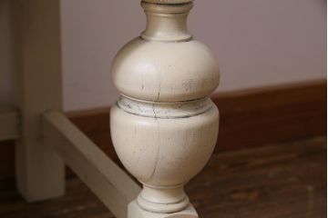 アンティーク家具　イギリスアンティーク　フレンチナチュラルに似合う当店ペイントのライティングビューロー(ワークデスク、在宅ワーク、在宅用)