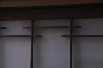 ラフジュ工房オリジナル　引き出し付き　和の風情を感じる古建具をリメイクした戸棚(収納棚、リビングボード)