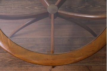 ヴィンテージ家具　北欧ビンテージ　G-plan(ジープラン)　チーク材　スタイリッシュな存在感を放つスパイダーコーヒーテーブル(センターテーブル)(1)
