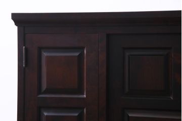 中古　北海道民芸家具　OM175　シックなデザインの脚付き玄関棚(サイドボード、下駄箱、戸棚)(定価約29万円)