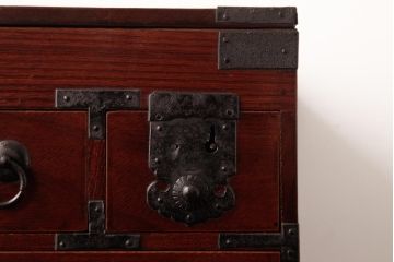 アンティーク雑貨　古民具・骨董　極美品　総ケヤキ材　漆の光沢が美しい硯箱(船箪笥、懸硯、木箱)