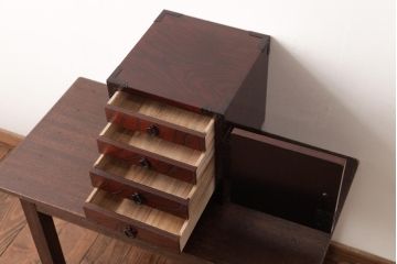 中古　民芸家具　花型の装飾金具が目を引く小箪笥(掛硯型、懸硯型、船箪笥、舟箪笥、小引き出し)