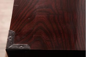 中古　民芸家具　花型の装飾金具が目を引く小箪笥(掛硯型、懸硯型、船箪笥、舟箪笥、小引き出し)