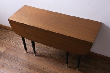 ヴィンテージ家具　G-PLAN(ジープラン)　北欧ビンテージ　BBシリーズ　スタイリッシュなデザインのバタフライテーブル(ダイニングテーブル)