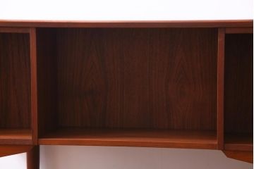 ヴィンテージ家具　北欧ビンテージ　デンマーク製　チーク材　お洒落な空間づくりにぴったりなパートナーデスク(対面式机、在宅ワーク、在宅用両袖机、在宅ワーク、在宅用作業台、デスク)