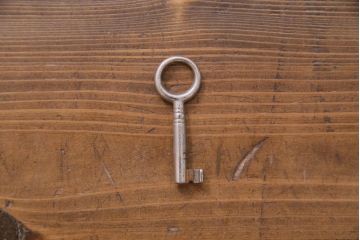 ヴィンテージ家具　北欧ビンテージ　デンマーク製　チーク材　お洒落な空間づくりにぴったりなパートナーデスク(対面式机、在宅ワーク、在宅用両袖机、在宅ワーク、在宅用作業台、デスク)