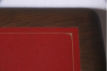 ヴィンテージ家具　イギリスビンテージ　オーク材　レザートップが高級感引き立てるニーホールデスク(両袖机)