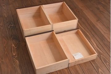 ビンテージ　民芸家具　シックな佇まいが魅力的なサイドチェスト(サイドテーブル、引き出し)