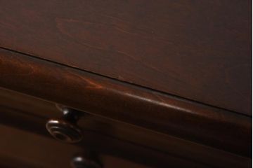 ビンテージ　民芸家具　シックな佇まいが魅力的なサイドチェスト(サイドテーブル、引き出し)