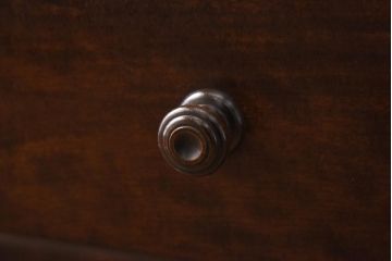 ビンテージ　民芸家具　シックな佇まいが魅力的なサイドチェスト(サイドテーブル、引き出し)