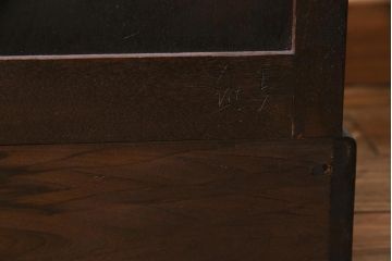 中古　松本民芸家具　女性でも使いやすい大きさのK-1型食器棚(収納棚)(定価約39.4万円)