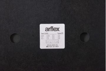 中古　arflex(アルフレックス)　LUCA(ルカ)　アームレスチェア(ダイニングチェア、椅子)(3)
