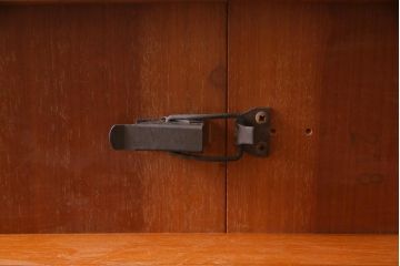 ヴィンテージ家具　北欧ビンテージ　デンマーク製　チーク材　ナチュラルな雰囲気が取り入れやすいダイニングテーブル(食卓)