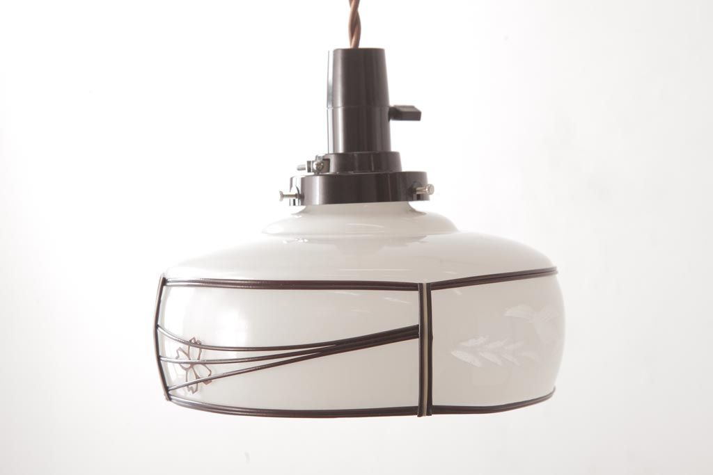 昭和初期　花鳥図柄　和の風情と品を感じるペンダントライト(天井照明、吊り下げ照明)