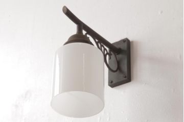 昭和　クラシカルなお部屋にぴったりのウォールライト(壁掛け照明)(1)