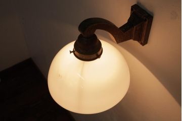 和製アンティーク　和洋どちらの空間にも取り入れられるウォールランプ(壁掛け照明)