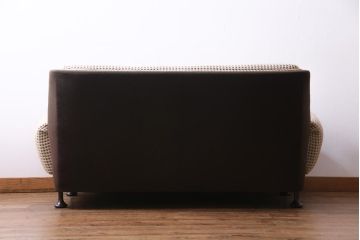 レトロ家具　昭和レトロ　丸みのあるフォルムのビンテージアームソファ(二人掛け)