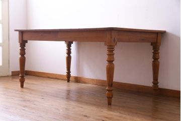 中古　ETHAN ALLEN(イーセンアーレン)　FARMHOUSE PINE カントリースタイルのダイニングテーブル(エクステンションテーブル)