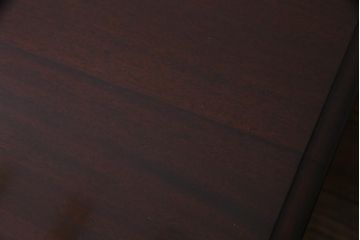 アンティーク家具　フランスアンティーク　マホガニー無垢材　キャスター付き　洗練された高級感が漂う6人掛けダイニングテーブル