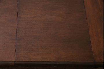 アンティーク家具　イギリスアンティーク　ウォールナット無垢材　荘厳な佇まいのドローリーフテーブル