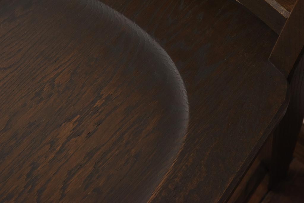 中古　神戸家具　永田良介商店　素朴なアンティークスタイルを楽しめるスカシ型食堂椅子(チェア、イス)