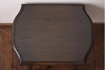 中古　神戸家具　永田良介商店　カントリースタイルを盛り上げるサイドテーブル(花台)(2)