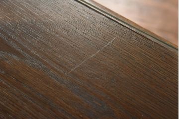 中古　神戸家具　永田良介商店　カントリースタイルを盛り上げるサイドテーブル(花台)(2)