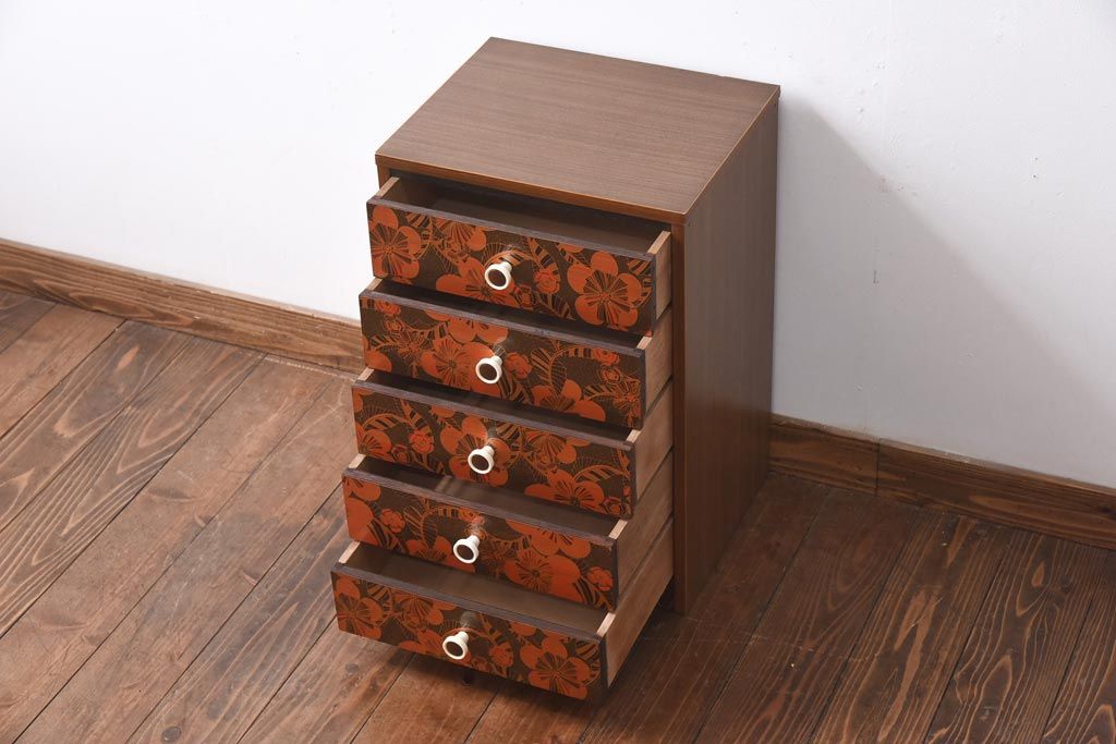 ヴィンテージ家具　日本製　レトロな花模様が目を引く合板プリントのビンテージチェスト(引き出し)