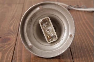 フランスアンティーク　風格のある彫刻が魅力的な木製シャンデリア(3灯、天井照明、吊り下げ照明)