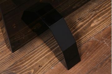 中古　輪島塗　在銘「信夫」作　蒔絵・螺鈿　繊細な図柄が風情あふれる衝立(パーテーション)(定価約150万円)