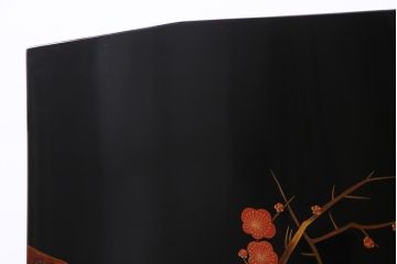 中古　輪島塗　在銘「信夫」作　蒔絵・螺鈿　繊細な図柄が風情あふれる衝立(パーテーション)(定価約150万円)