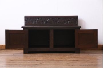 アンティーク家具　イギリスアンティーク　オーク材　堅牢な佇まいが存在感のある収納付きベンチ