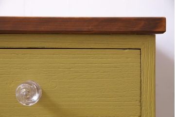 ペイント家具　ガラスの取っ手がアクセントになったリメイクチェスト(引き出し、リビングボード、テレビボード)