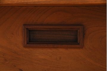 アンティーク雑貨　中古　指物家具　ケヤキ・桐・鉄刀木　カラクリ付きの高級な関西火鉢(長火鉢、囲炉裏)