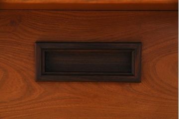 アンティーク雑貨　中古　指物家具　ケヤキ・桐・鉄刀木　カラクリ付きの高級な関西火鉢(長火鉢、囲炉裏)