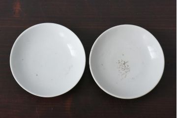 古民具・骨董　龍の図　色絵　独特な絵柄の蓋付き茶碗2客セット(和食器)(2)