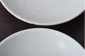 古民具・骨董　龍の図　色絵　独特な絵柄の蓋付き茶碗2客セット(和食器)(2)