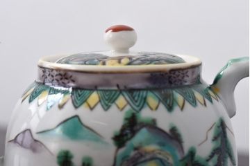 和製アンティーク　明治期　山水画　鮮やかな色彩が美しい九谷焼急須(水注、ポット)