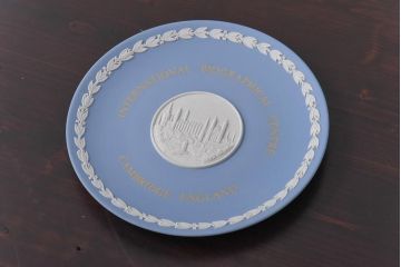 中古　イギリス Wedgwood(ウェッジウッド)　ジャスパー　記念プレート(皿、ディスプレイ)