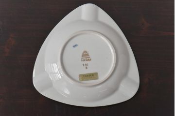 アンティーク雑貨　中古　ドイツ　LINDNER(リンドナー)　紋章が描かれた灰皿(アッシュトレー、磁器、コバルト)