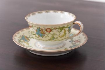オールドノリタケ(Noritake、日陶)　月桂樹-日陶印　カップ&ソーサー(洋食器)