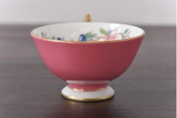 中古　AYNSLEY(エインズレイ)　Pembroke(ペンブロック)　アセンズ　ピンク　カップ&ソーサー2客セット(洋食器)