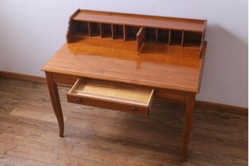 中古　ETHAN ALLEN(イーセンアーレン)　アメリカンカントリースタイルにおすすめなデスク(机、在宅ワーク、在宅用ワークデスク)