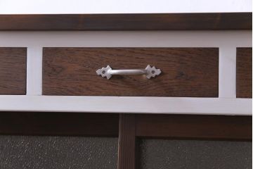 ラフジュ工房オリジナル　ダイヤガラス　古建具リメイク　ノスタルジックな脚付きペイント収納棚(戸棚)