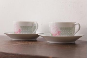 中古　HERMES(エルメス)　Les Pivoines(レ・ピヴォワンヌ)　カップ&ソーサー2客セット